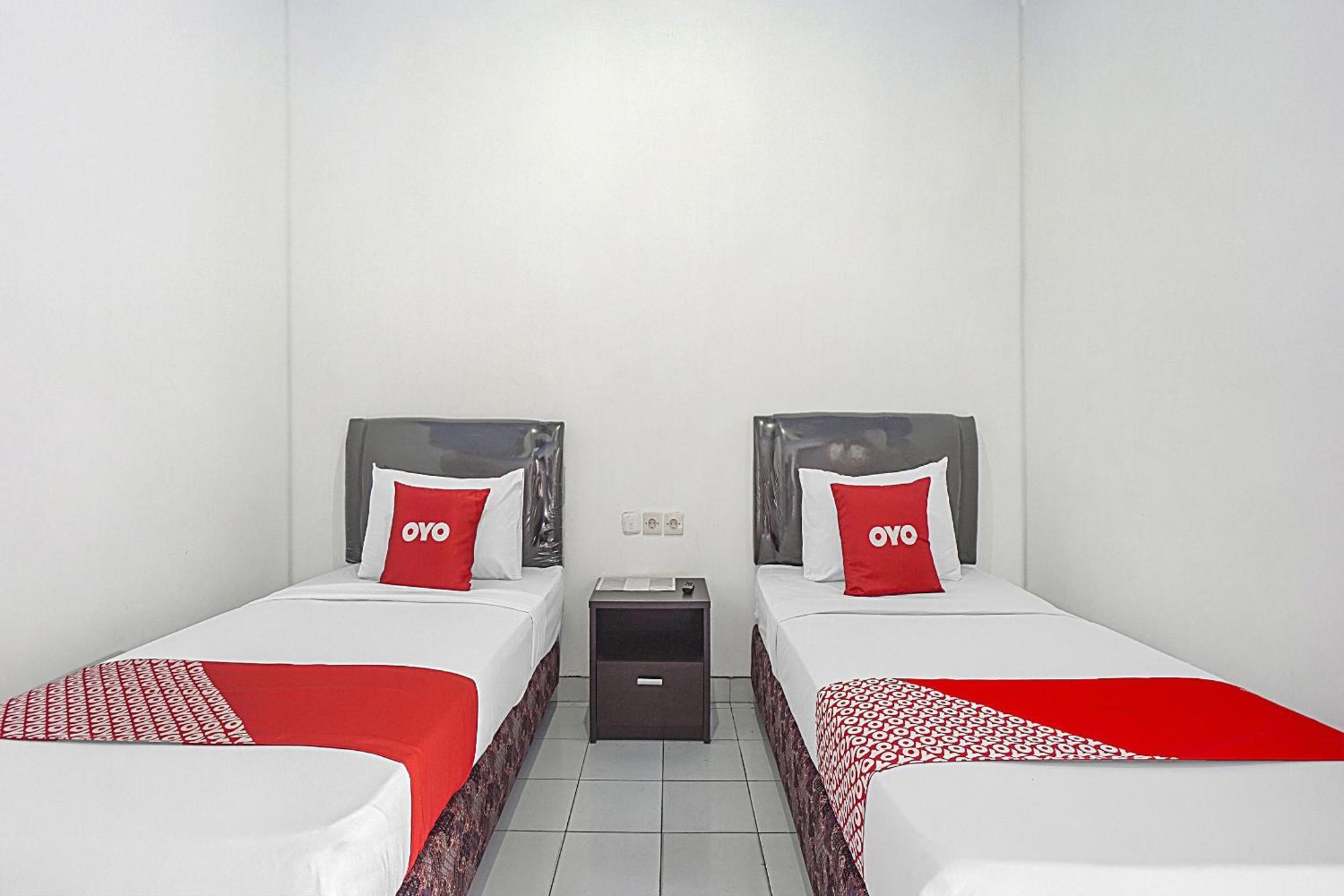 Oyo Life 90589 Palem Garden Hotel Tulungagung Exterior foto