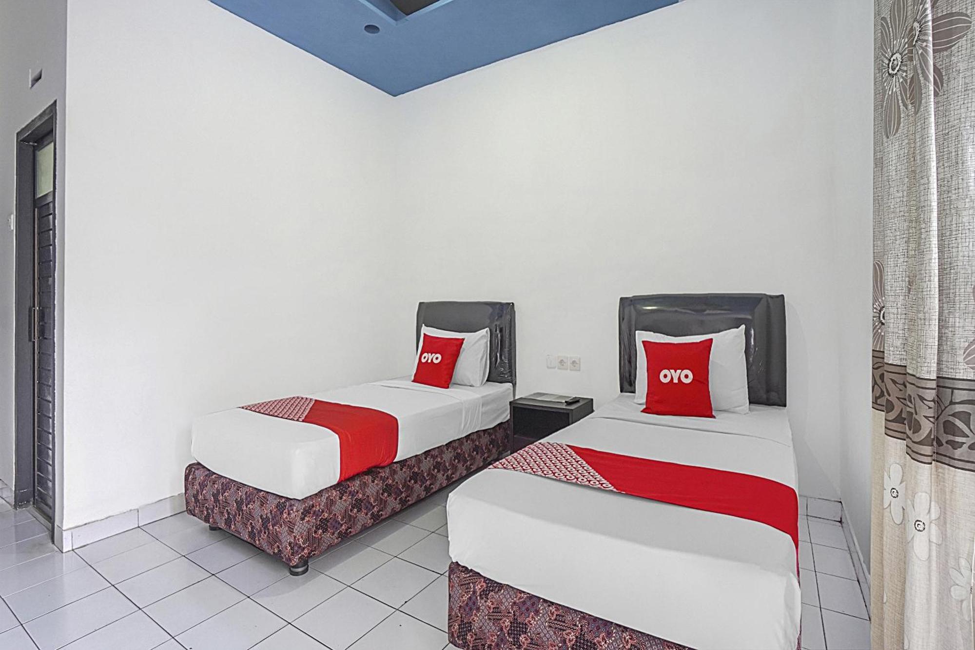 Oyo Life 90589 Palem Garden Hotel Tulungagung Exterior foto